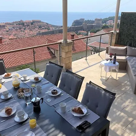 Semesterbostad Dalmatins Milliondollar Sea View *